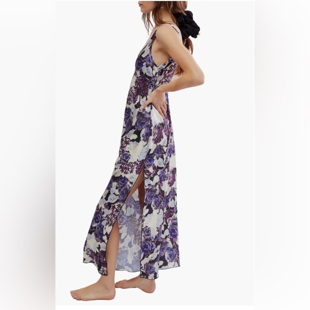Free People Worth the Wait Floral Maxi Dress in Dark Night Combo $108 Retail NWT - Picture 2 of 10